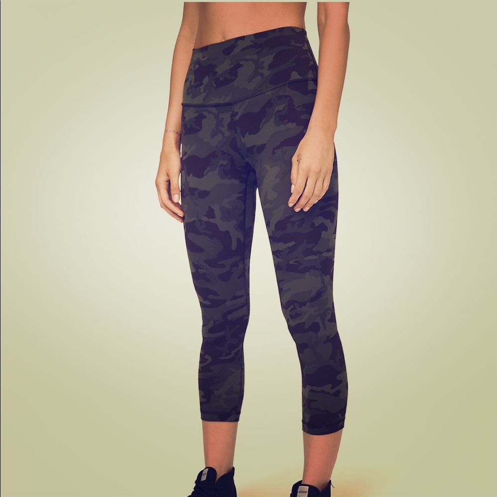 Lululemon Align Crop 21” incognito Camo SOLD OUT
